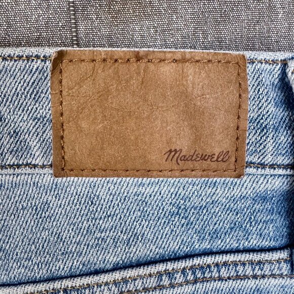 Madewell The Perfect Vintage Straight Jeans Exposed Button Fly: Sedalia Wash - Picture 15 of 15